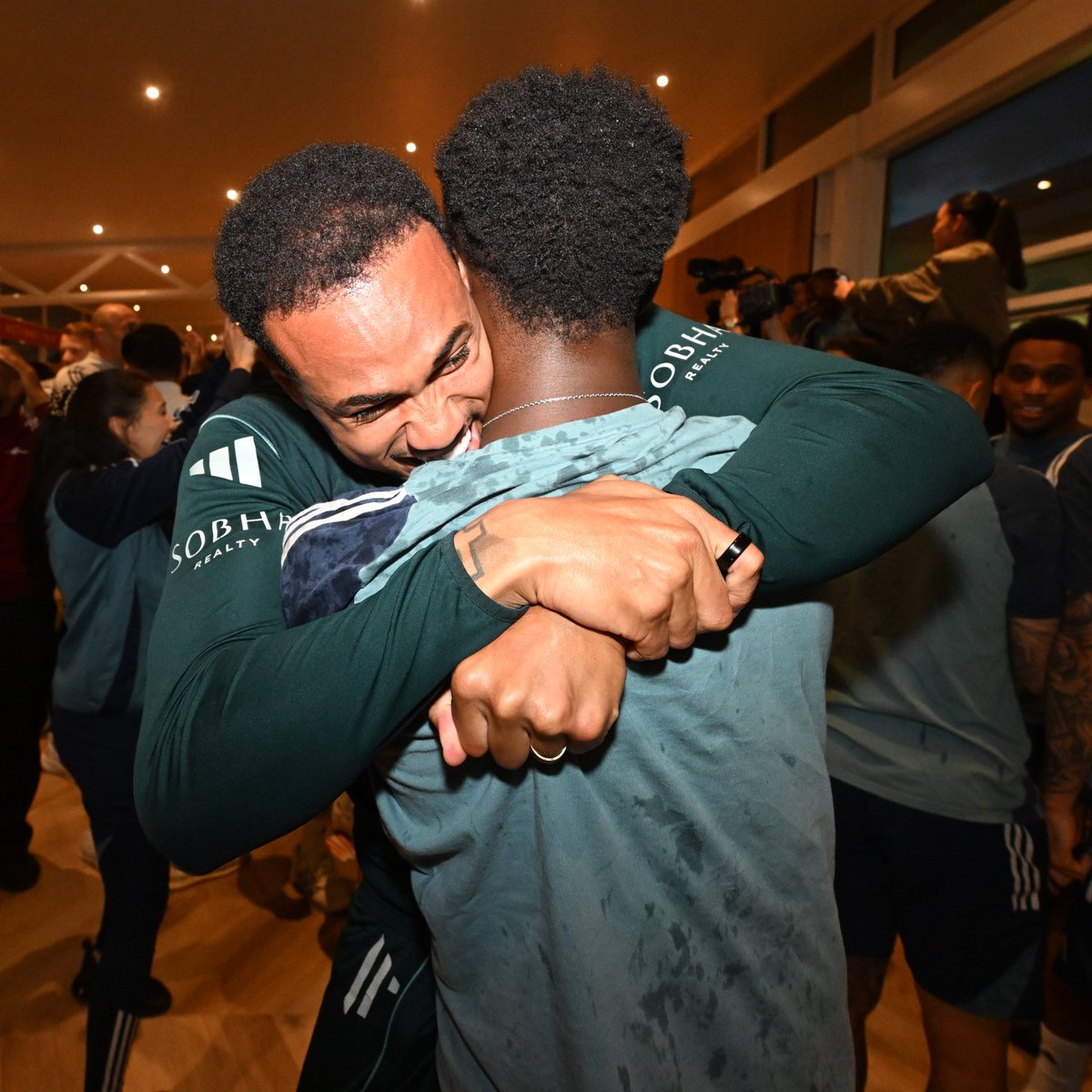 Premier League tweet media