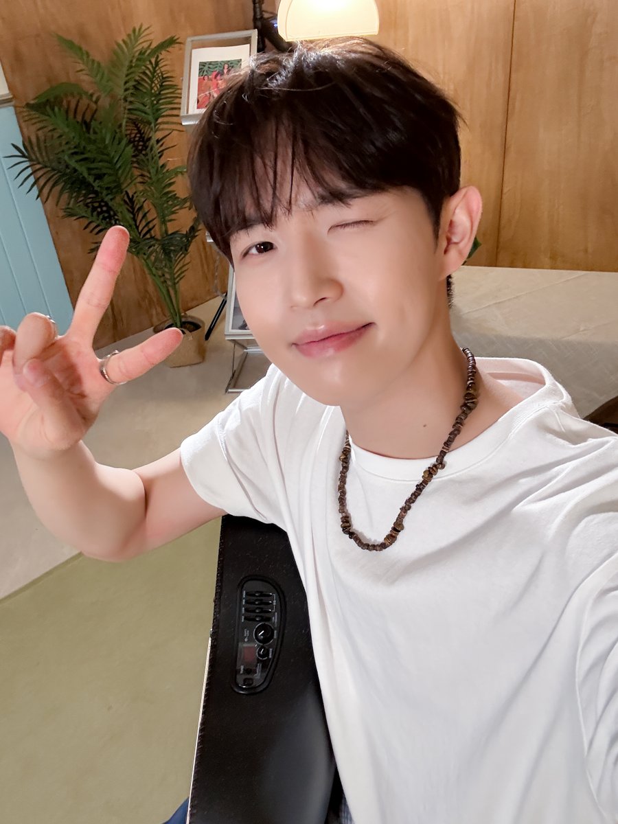 김재환 KIM JAE HWAN tweet media