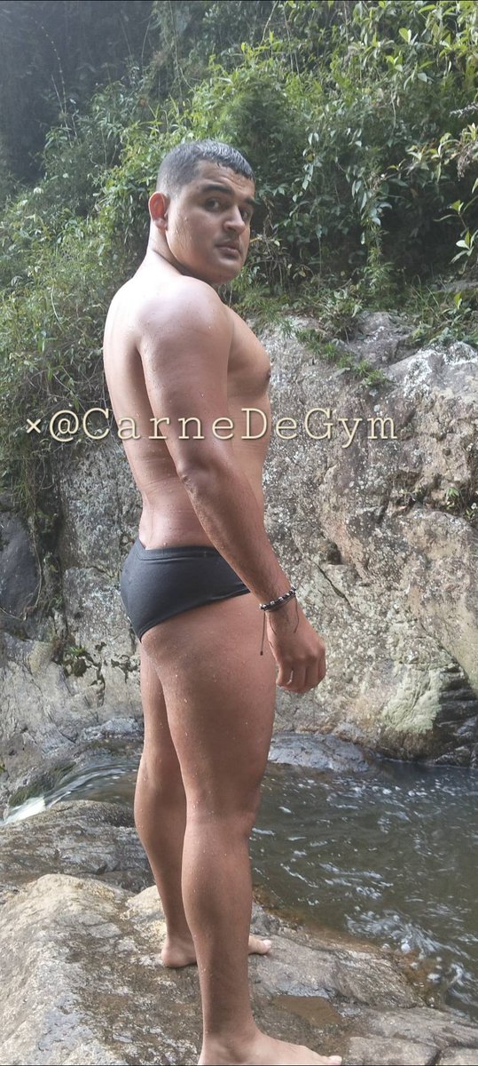 CarneDeGym's tweet photo. Y mientras tanto en el río...
#CarneDeGym https://t.co/eGq9jy2DsH