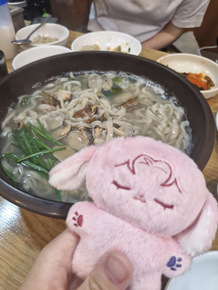 후라이 tweet media