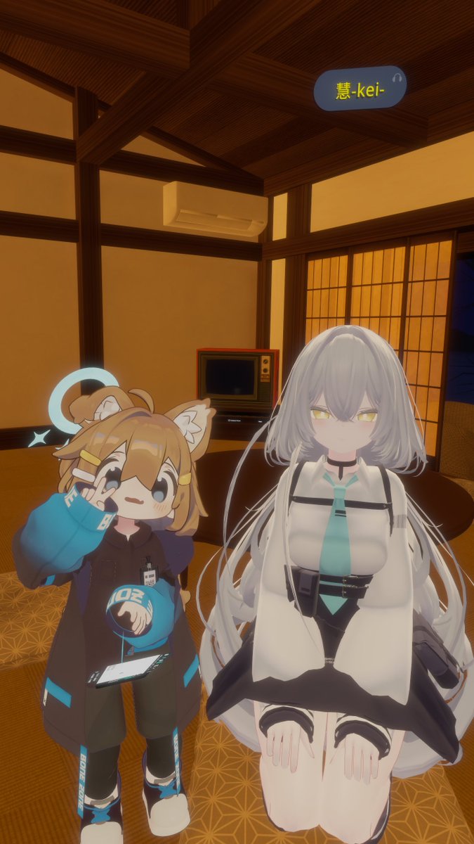 とも。@VRChat tweet media