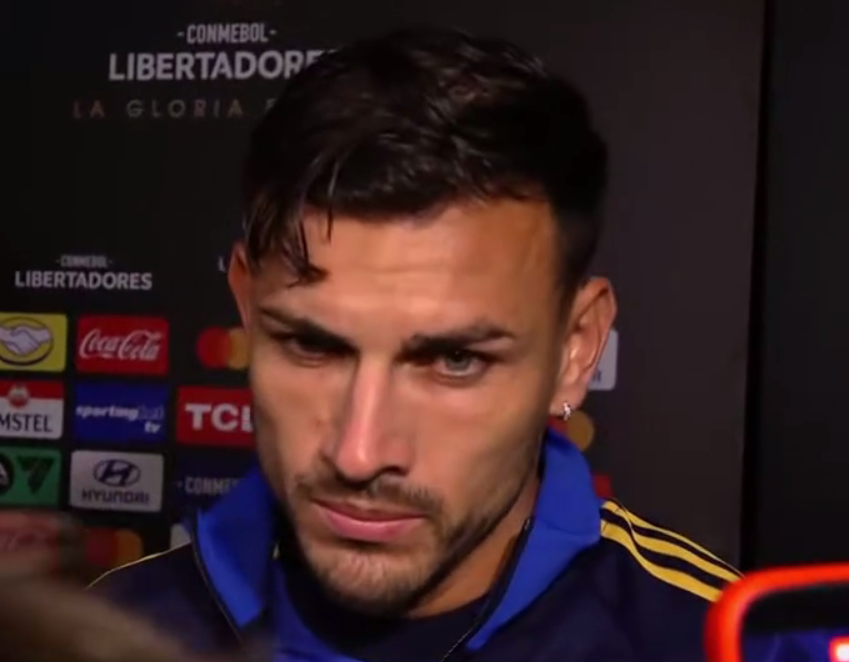 la12tuittera's tweet photo. 🗣️LEANDRO PAREDES en ZONA MIXTA s/su relación con #Riquelme:

"Ahora dicen que nos peleamos de nuevo, ¿no? Me peleo todos los días con él según ustedes...

Yo no le doy bola, sabía que cuando llegue al país iba a pasar este tipo de cosas, que a #Boca le vaya mal para pegarnos, tengo una gran relación con Román desde chico.

100% nos estaban esperando, pero no pasa nada, es parte de esto".