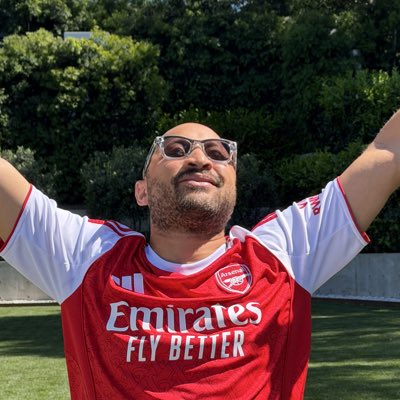 SuiCommunity's tweet photo. Huge congrats to @Arsenal from the Sui community 🏆 https://t.co/3fT8xMi4Ud