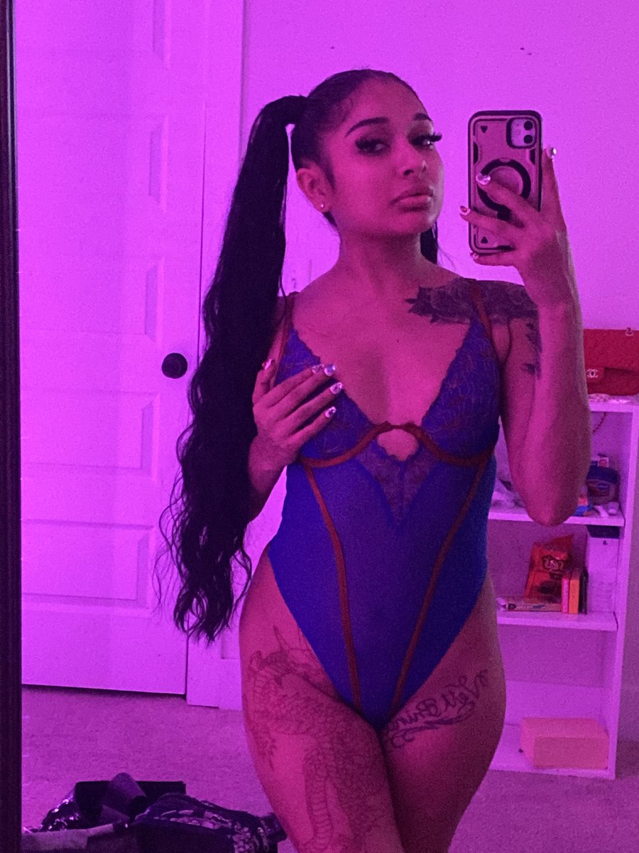 PrettyfaceDior♥️ tweet media