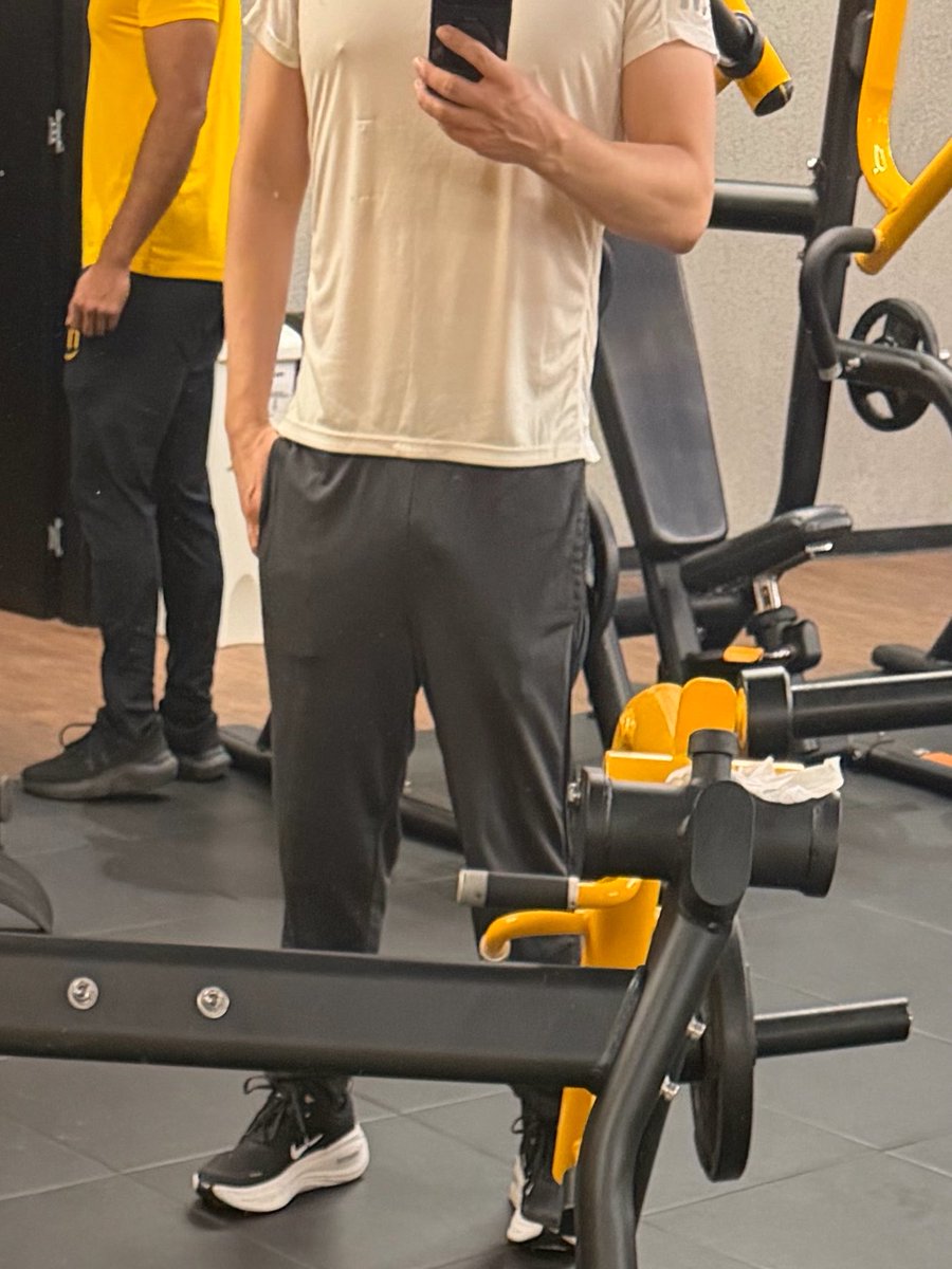 BogHitchman's tweet photo. En el SMARTFIT https://t.co/DiheOH1lTN