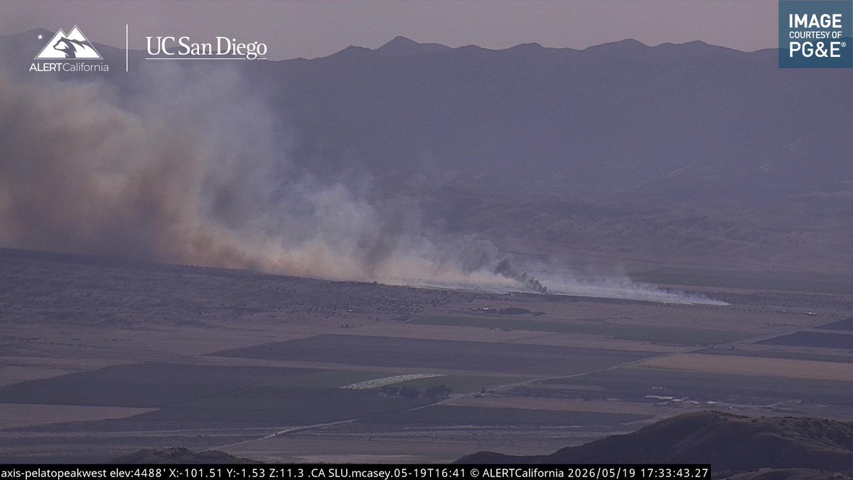 DanielFireTruck's tweet photo. #FoothillFire 3 Additional Air Tankers and 1 Additional Copter was Requested.

Castro Canyon Road is under an Evacuation Order. https://t.co/Tv8hmaXnhR