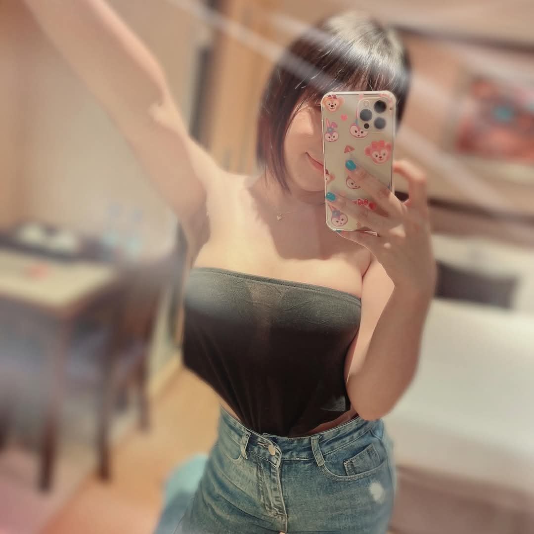 แตงโม 🍈 tweet media