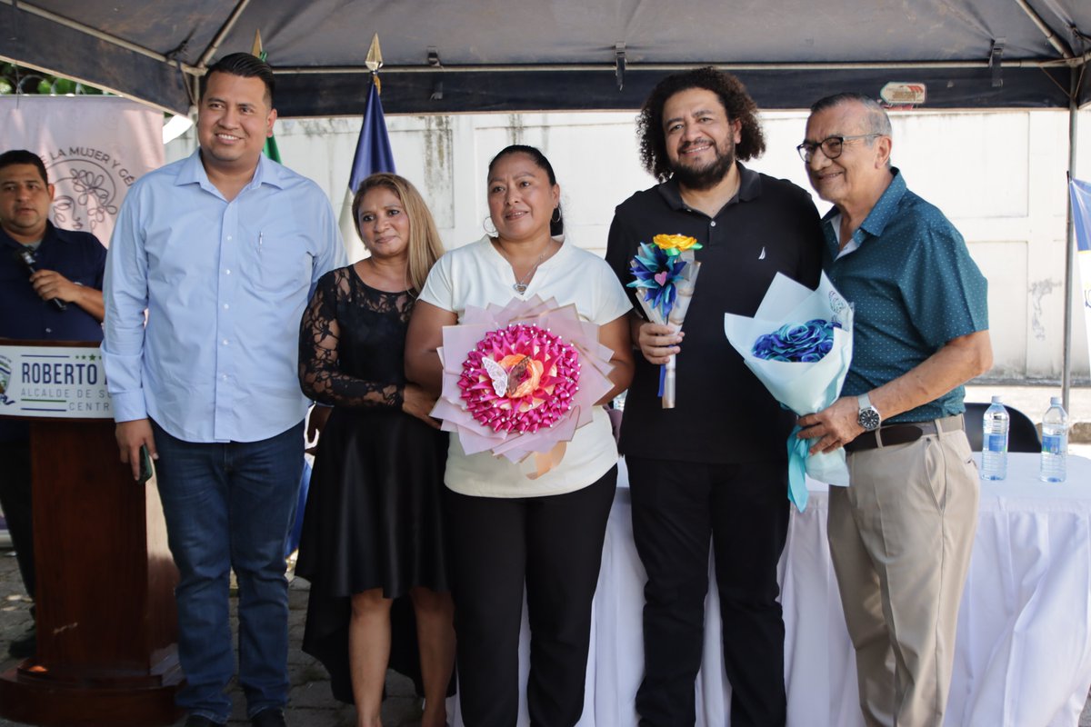 CONEXION El Salvador tweet media