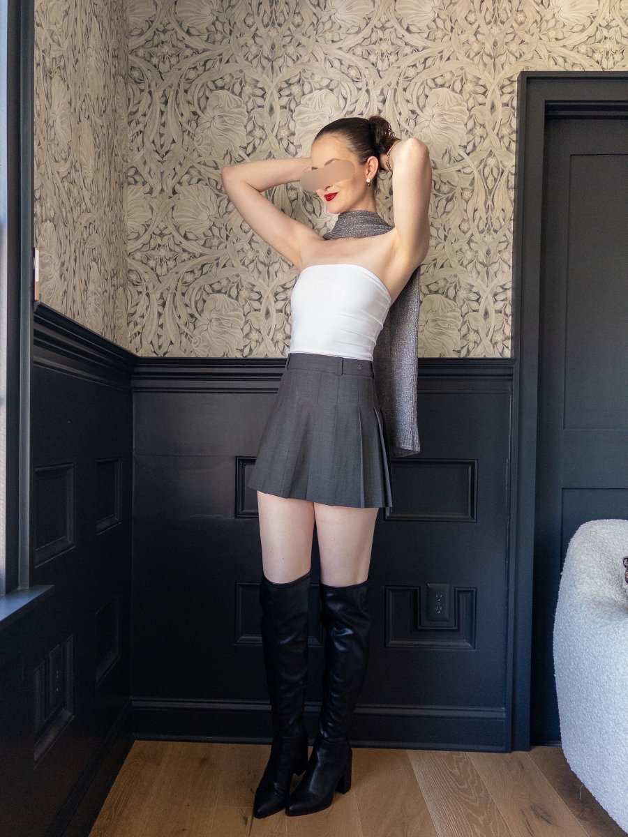 Princess Eloise • 5’ 11 tweet media