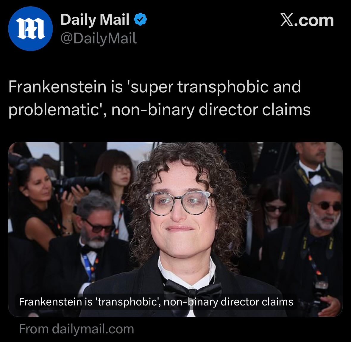 Smackable 1) how? 2) that’s a smackable face if I’ve ever seen one 3) please read ...