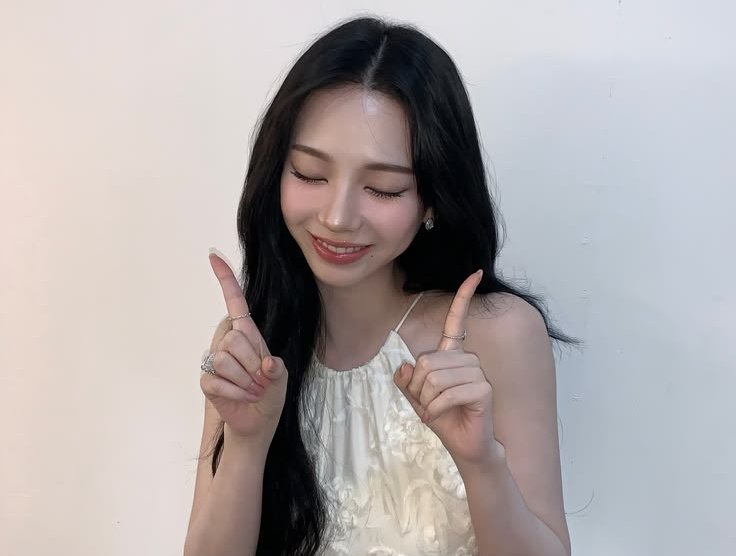 Shaninᡣ𐭩 bell tweet media