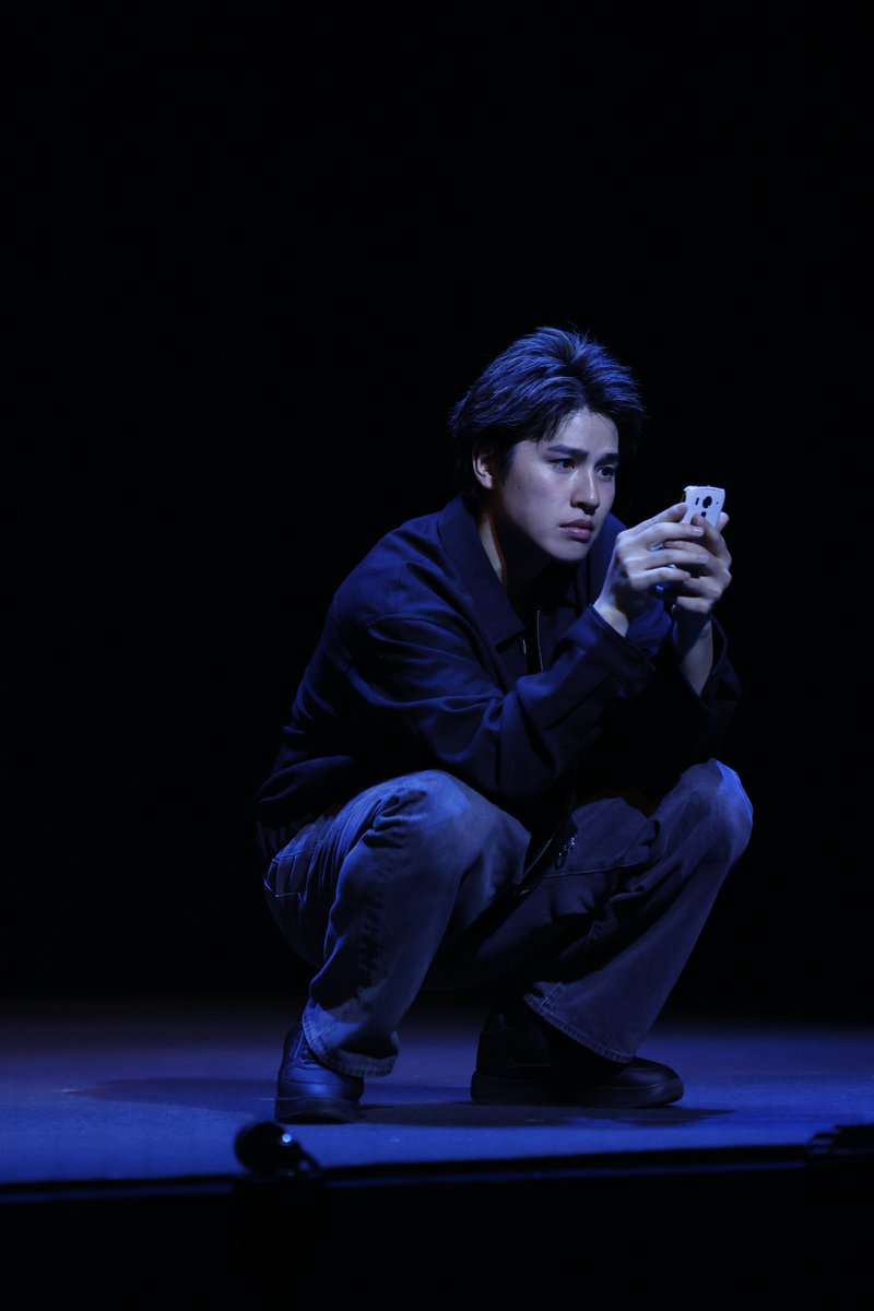 hk_theater's tweet photo. ＼舞台『#ナミヤ雑貨店の奇蹟』／

 本日、5月20日(水)は14時／19時の1日2公演
各回開演の1時間前から当日券🎟️の販売もございます。

物語を展開させる3人のダンスシーンに注目👀
 終演後にはアフタートーク📢もございます。
【登壇メンバー】
#葉山侑樹
#土屋神葉
#SANTA

https://t.co/qBCbxVNAuU https://t.co/1WGiX6oXzB