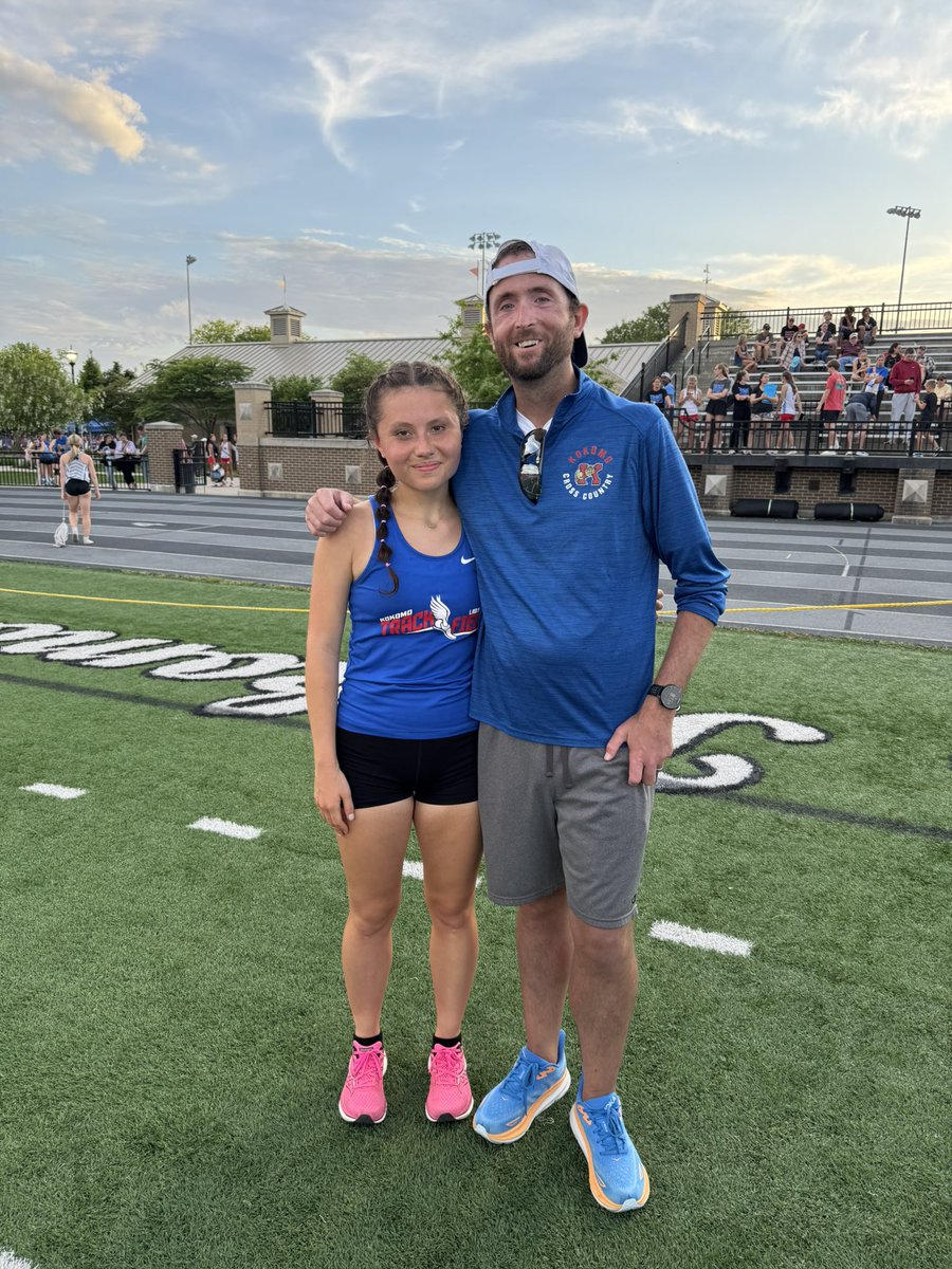 KHS_XCKats's tweet photo. Congrats to sophomore Alaina Thompson on placing runner up in 3200 tonight at the sectional and advancing to the regional next week with a time of 12:06!! She also placed a strong 4th in the 1600 with a PR of 5:29! ๐ด๐ต๐โโ๏ธ #regionalbound @KHS_AD @Kats_Principal @KHS_SID https://t.co/7pzY2CFfus