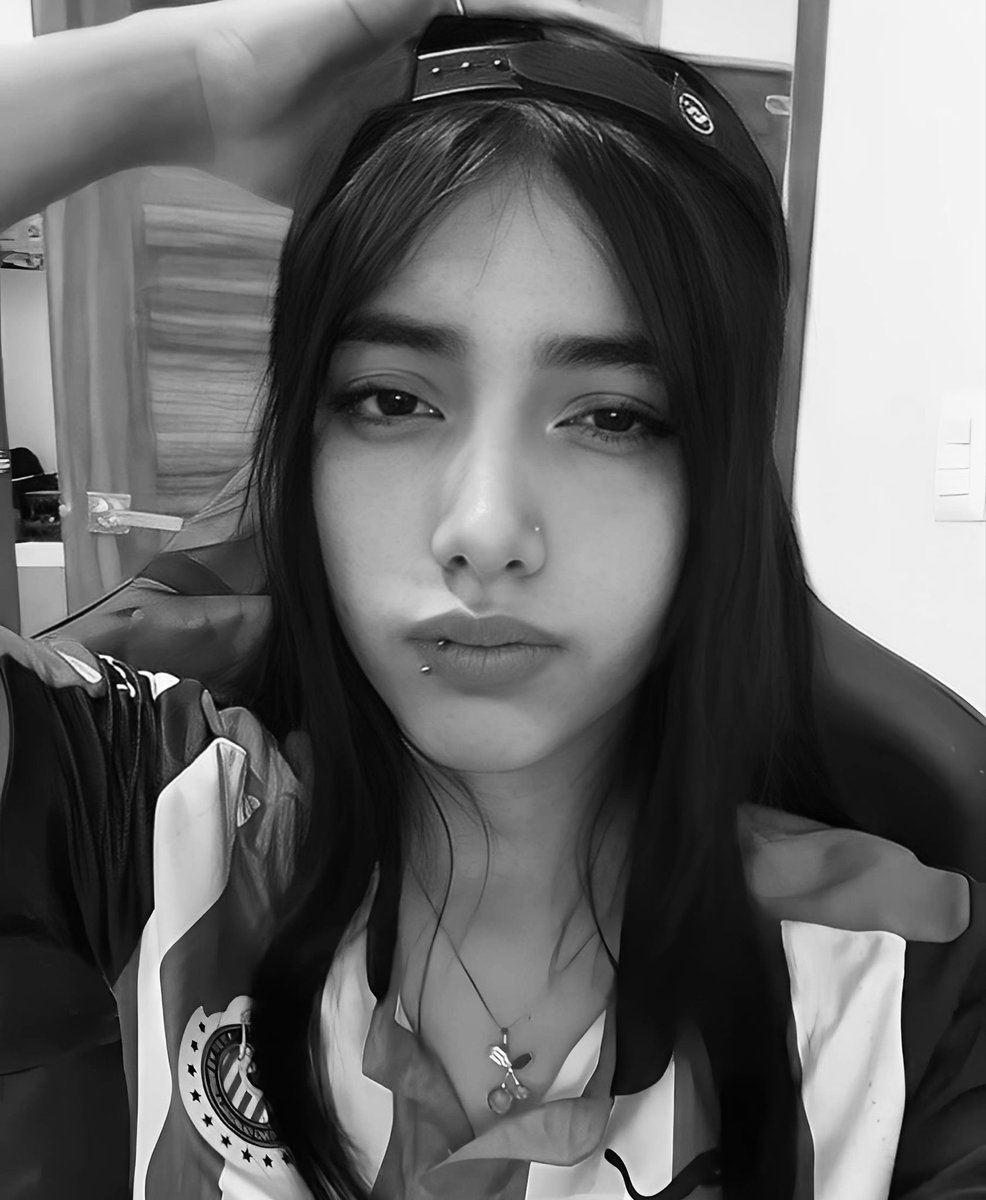 yare 🐥🍓 tweet media