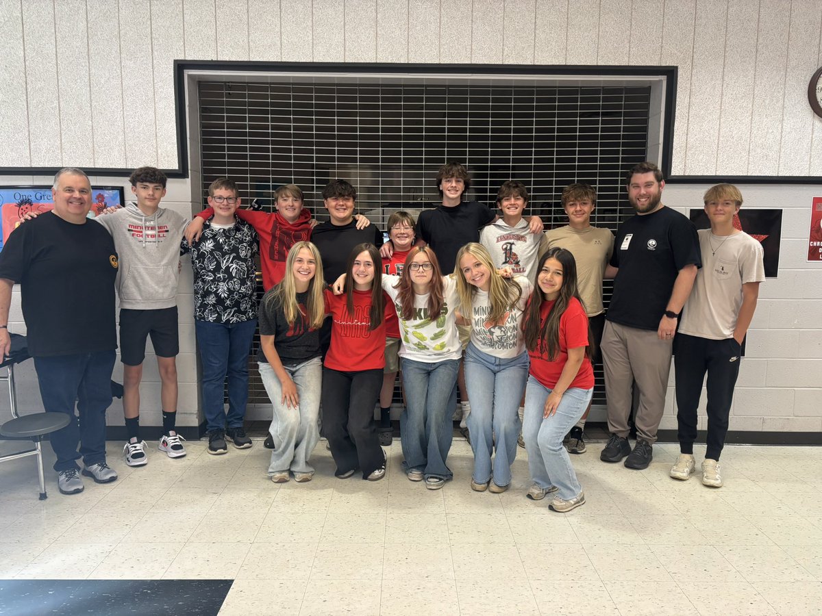 clayhallmark's tweet photo. 8th grade breakfast at LMS today @fbclexstudents https://t.co/zqOaBvumMH
