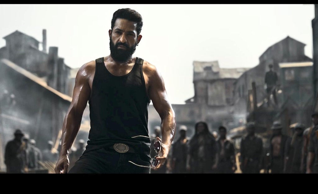 raghukarumanchi's tweet photo. Happy birthday dear @tarak9999 Anna, the purest soul and my all-time favorite. 🙌

May you continue to shine even brighter on the global stage with your impeccable talent. ❤️

You looked absolutely ferocious as LUGER in the #DRAGON glimpse — I was completely blown away by it. 🔥🔥
Best wishes for this one and all your future projects.
@MythriOfficial @NTRArtsOfficial
#HappyBirthdayNTR