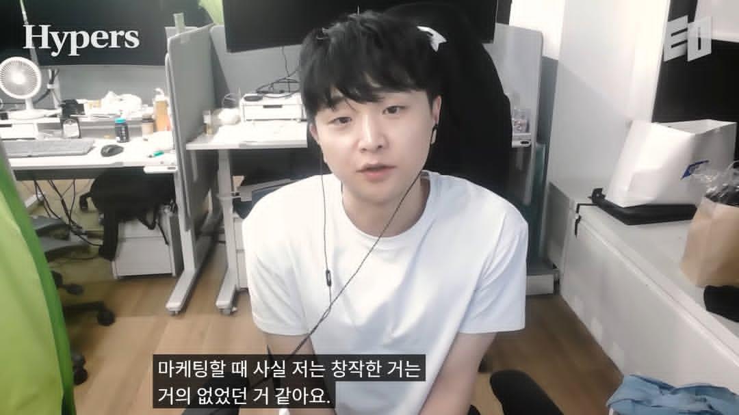 하루 tweet media