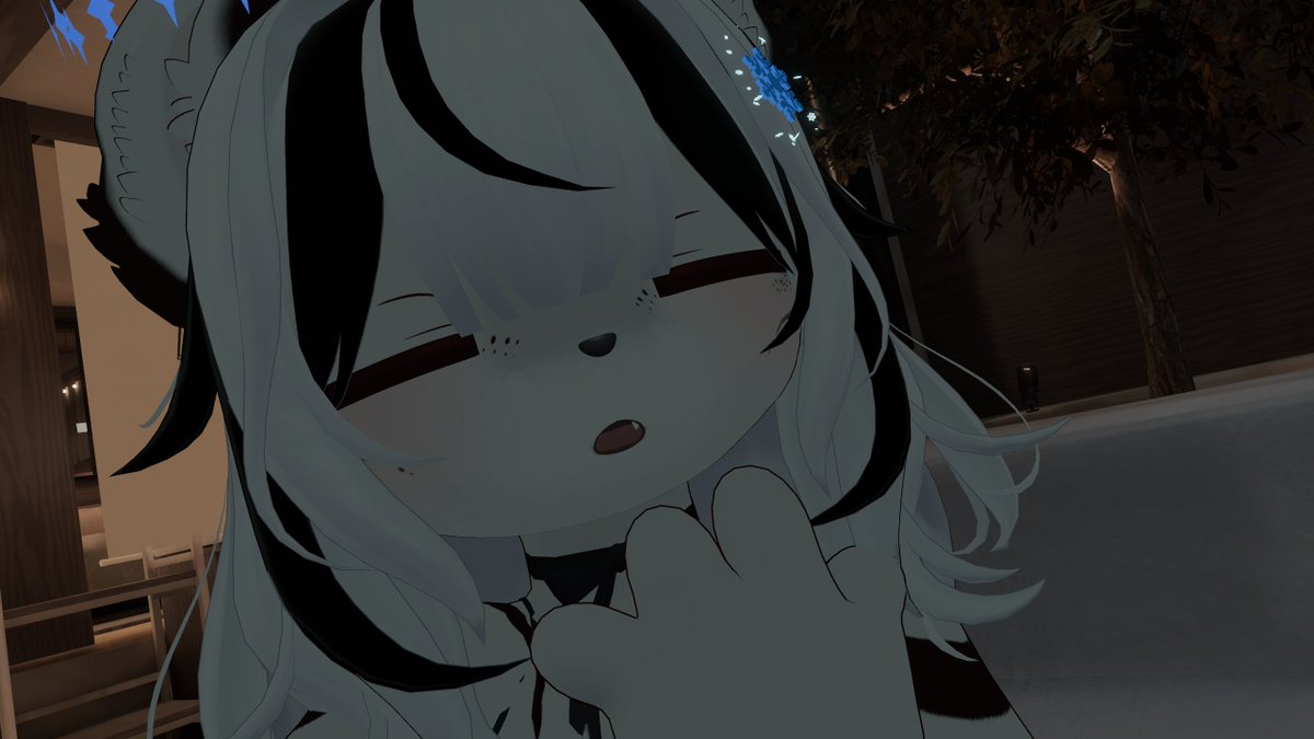 Sashi Snowqueen tweet media
