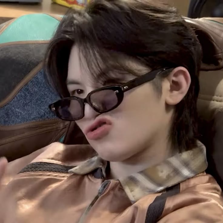 율무 tweet media