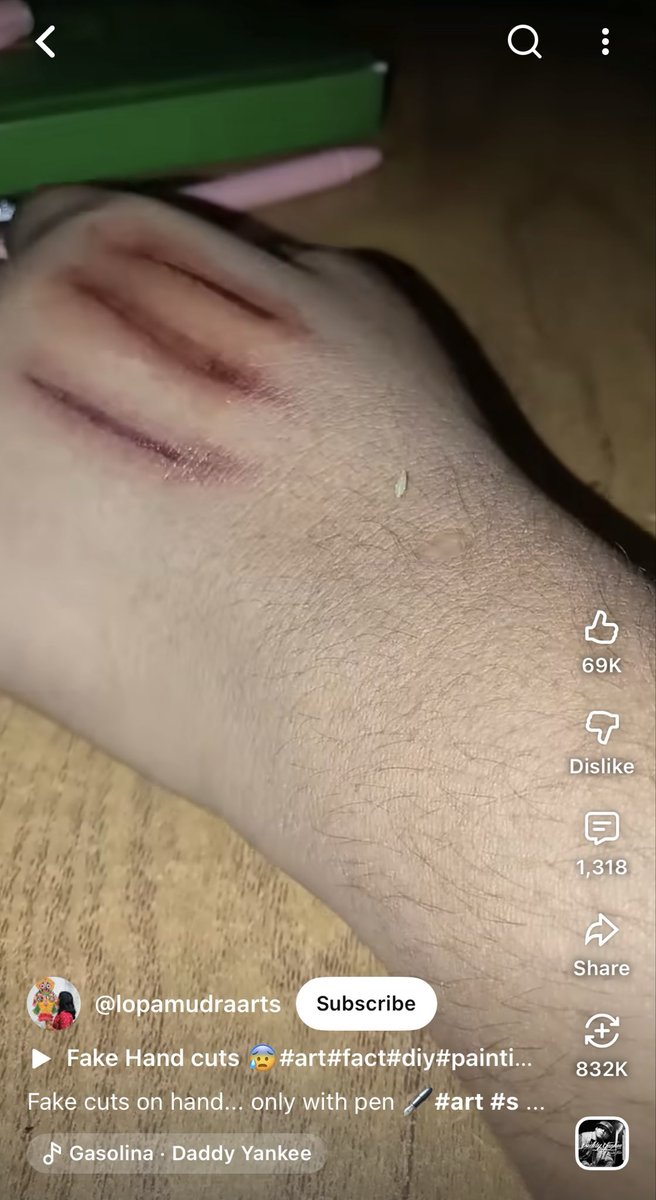 emopeanutz's tweet photo. Now why would u think it’s a good idea to post this on YouTube?? A platform with TONS of young children…? Am I crazy for thinking this is weird?

It’s fake but I’m gonna censor it cuz twitters been more strict recently. https://t.co/O3twHBmzK4