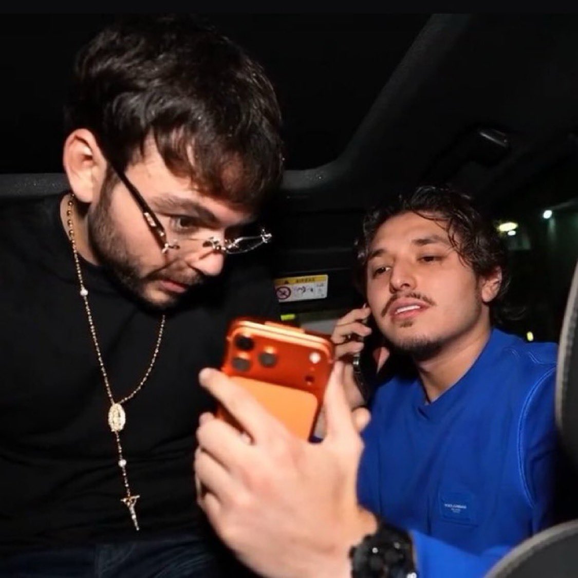 Feerzzz__'s tweet photo. El stream mas normal de Lonche y Willo https://t.co/t8NF6MtdyH