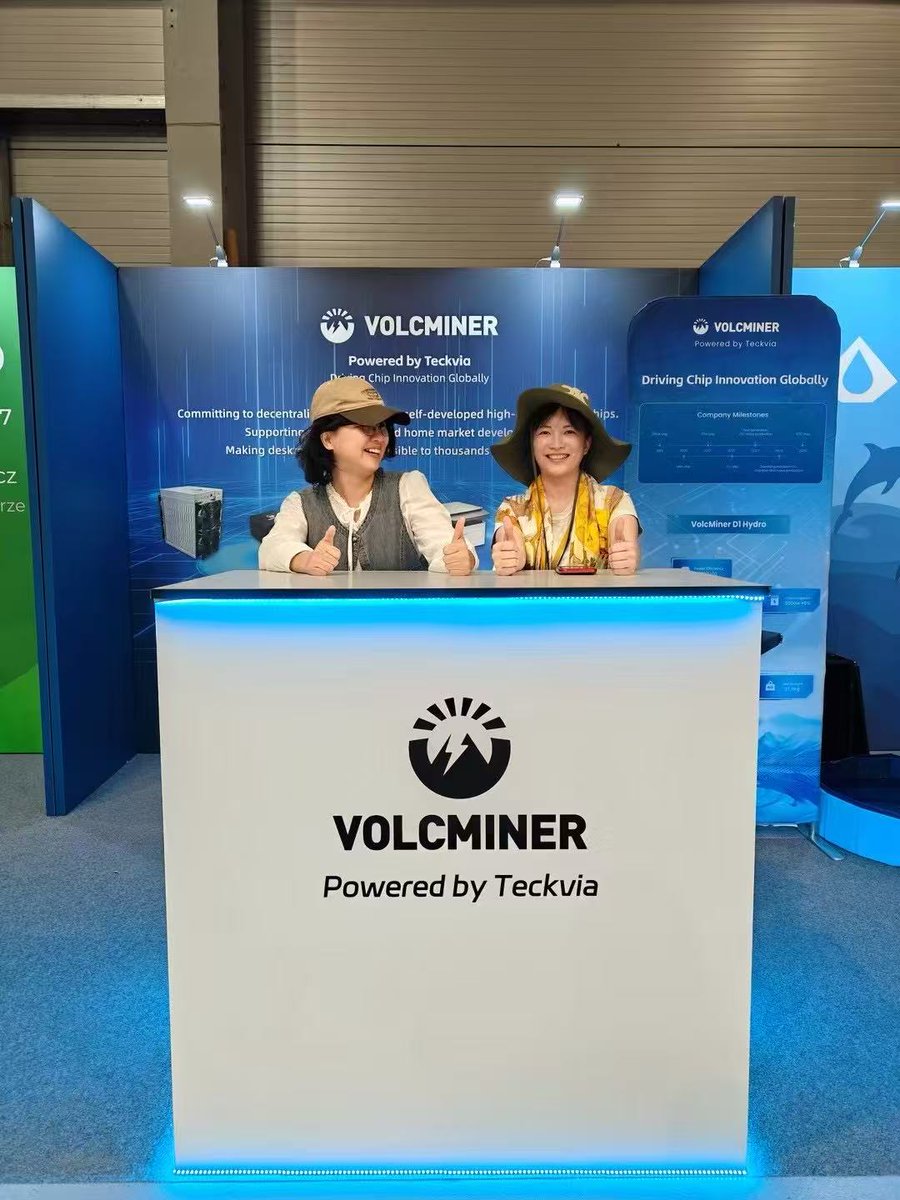volcminer2025's tweet photo. One year ago at BTC Prague 🇨🇿
That moment when VolcMiner met so many of you face to face — the energy was unreal.
We’re coming back in 2026. Same passion. Even more power.
This June, let’s create new memories together.
📍 See you at BTC Prague 2026
#VolcMiner #BTCPrague #HomeMining #Bitcoin