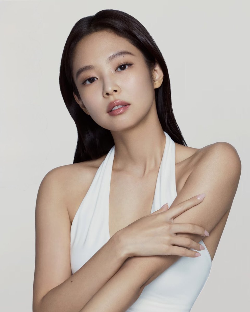 jennie pics tweet media