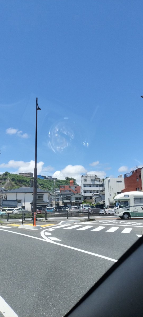 サリィ tweet media