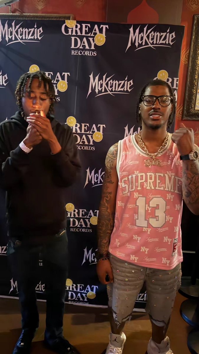itsjglizzy's tweet photo. 824 https://t.co/AT1LyrwQdx