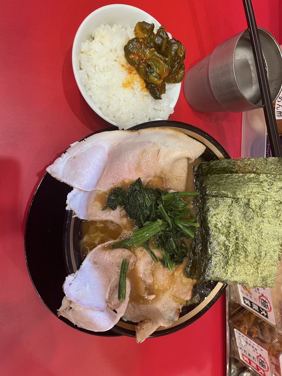 a94518383's tweet photo. 大阪屋やっと行けました。
現在
魂心屋35回
店から激近、壱賢家25回
我道家1回
���阪屋1回

家系に出会い激太りwww https://t.co/aRnPi8AOpb