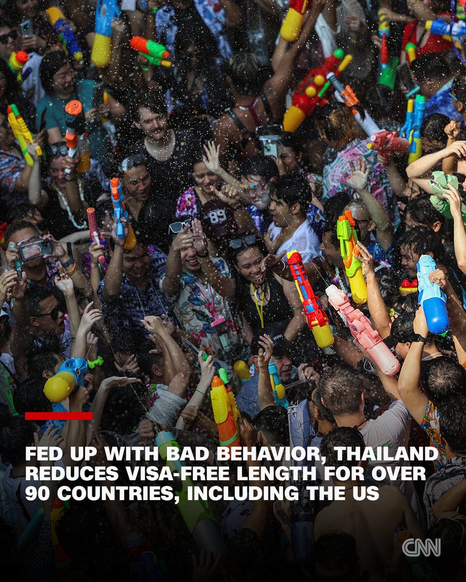 CNN International tweet media