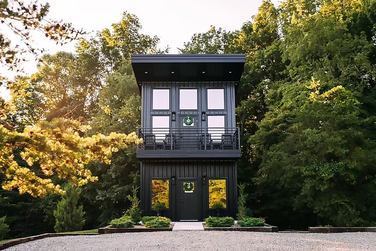 Yahgee_Intl's tweet photo. High-end fantasy design, full of environmentally friendly beauty container house https://t.co/s1o8MF5rFc