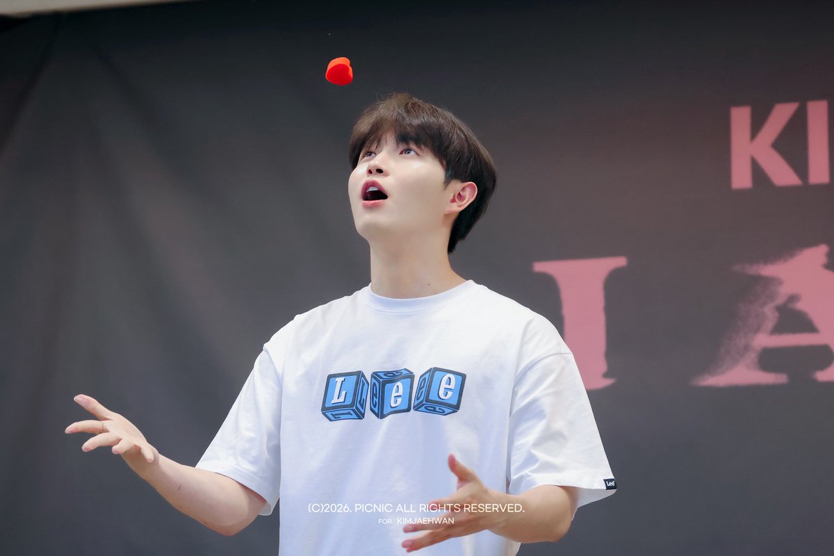picnic_0527's tweet photo. YOU GOT THIS!

#김재환 #KIMJAEHWAN
#7th_Anniversary_KIMJAEHWAN
#김재환_솔로데뷔_7주년_축하해 https://t.co/doAymSxK8t