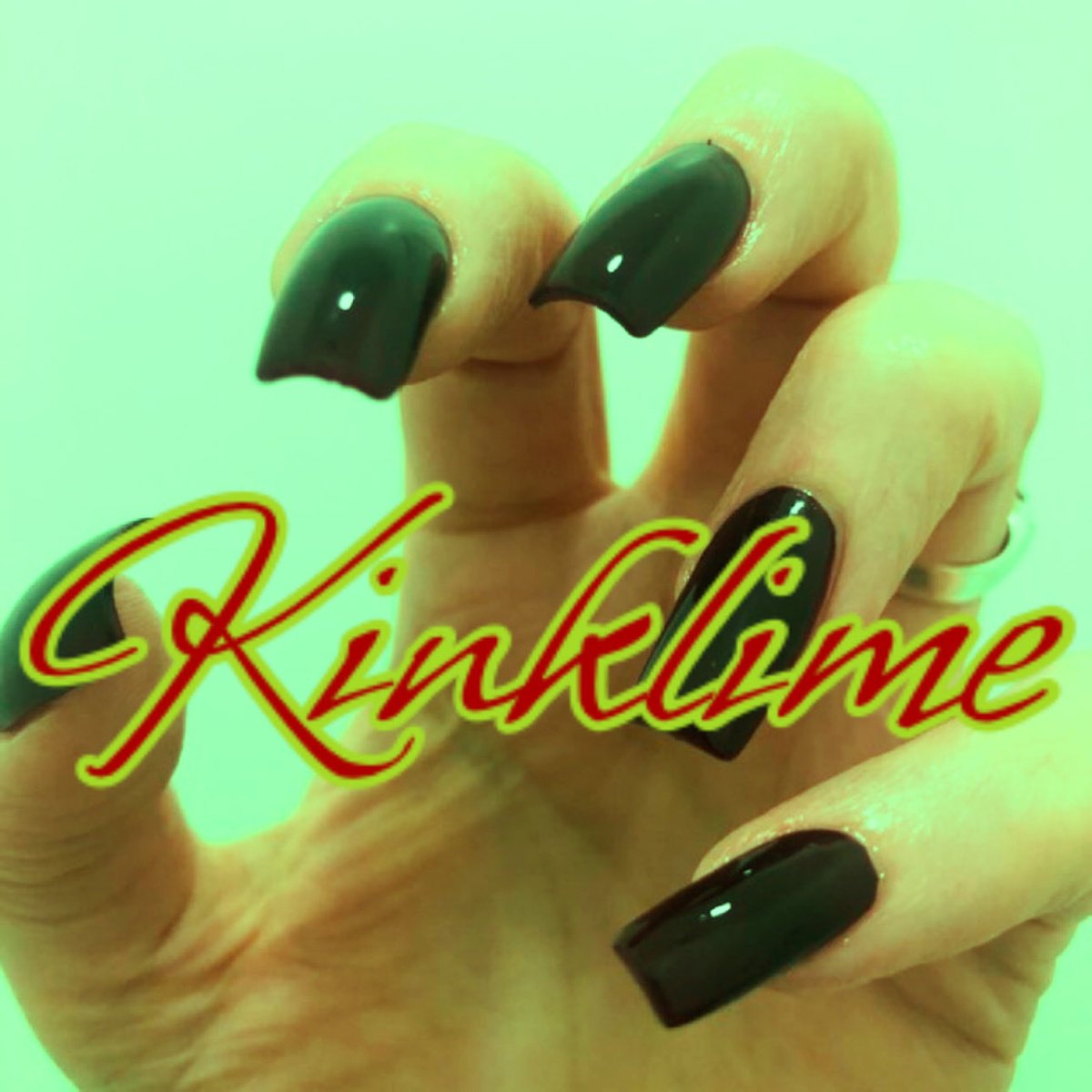 Mistress Clarissa tweet media