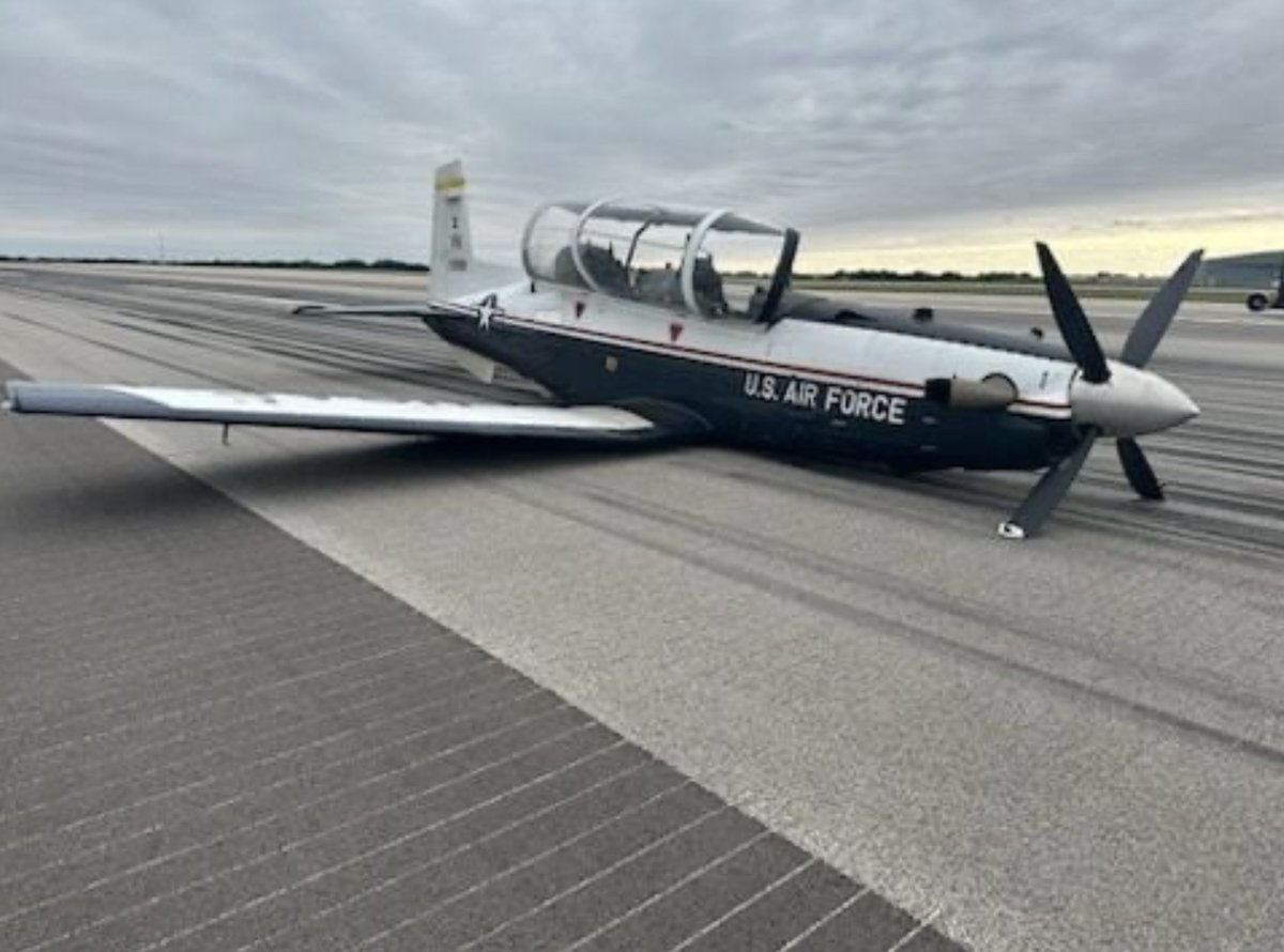 Puddle Jumper 🦨 tweet media