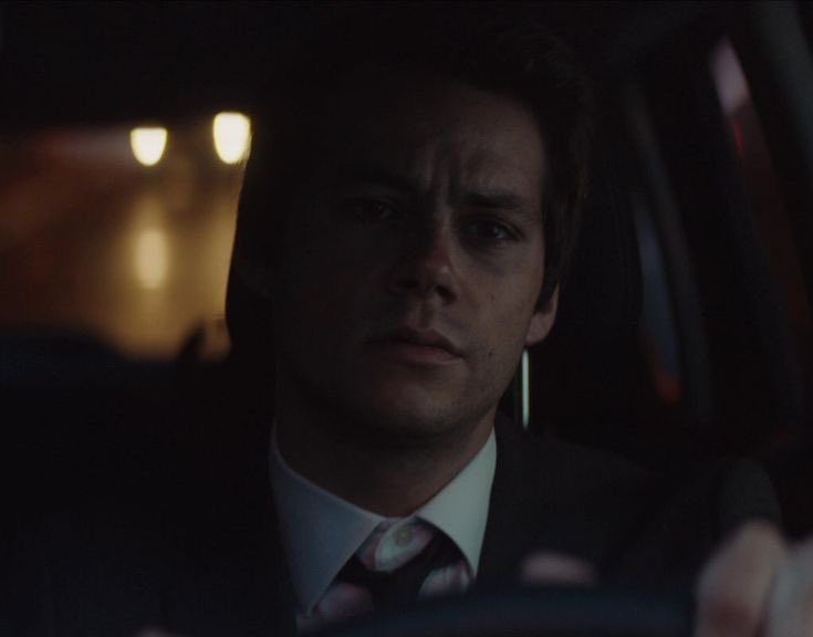 jmncisms's tweet photo. why do pretty boys like fredrick fitzell always have to suffer? https://t.co/aMKAlddTC8