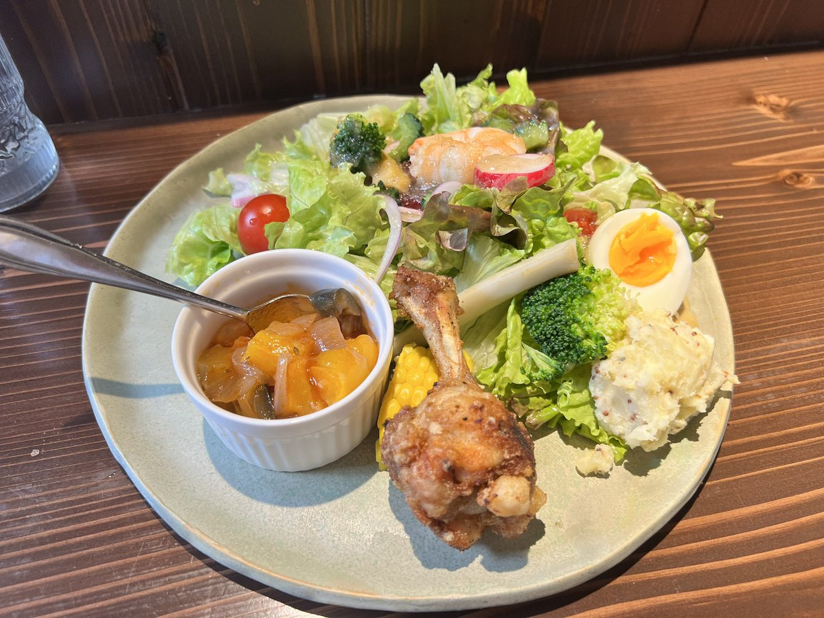 ハトコック tweet media