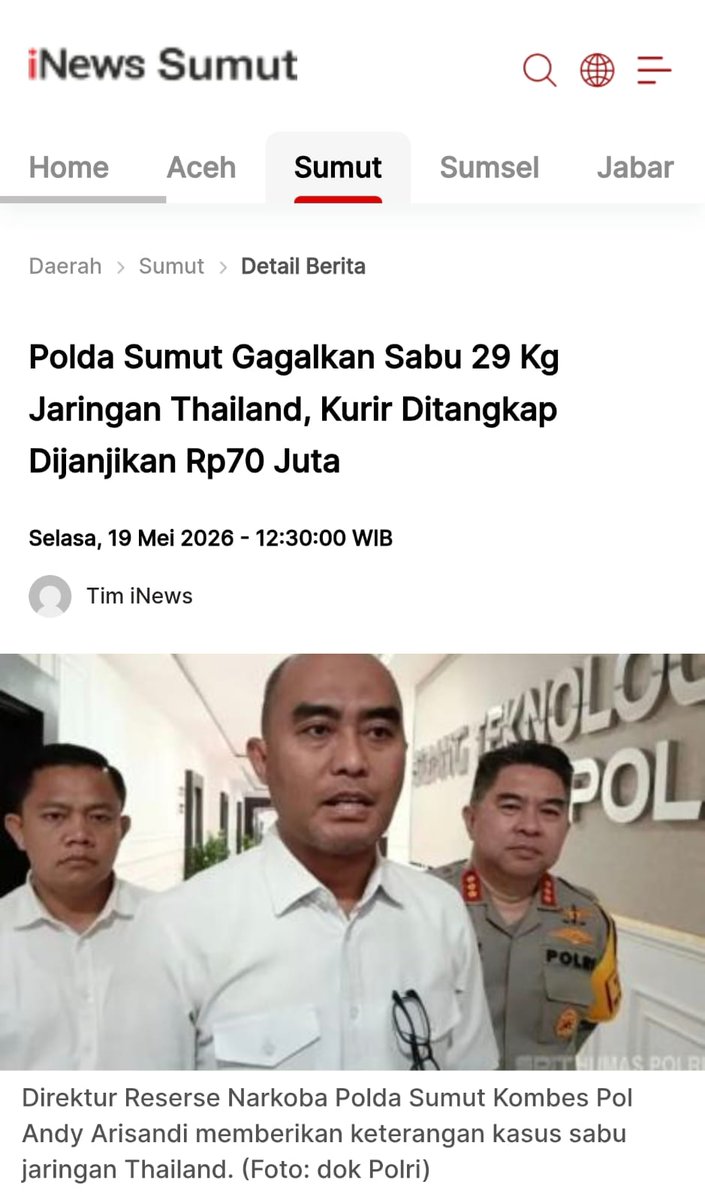 chollpiez_'s tweet photo. Kolaborasi masyarakat dan POLRI jadi kekuatan penting dalam Menjaga Keamanan Bangsa serta menekan angka kejahatan di berbagai daerah #OptimalBerantasKejahatan https://t.co/kXLeY3oJBM