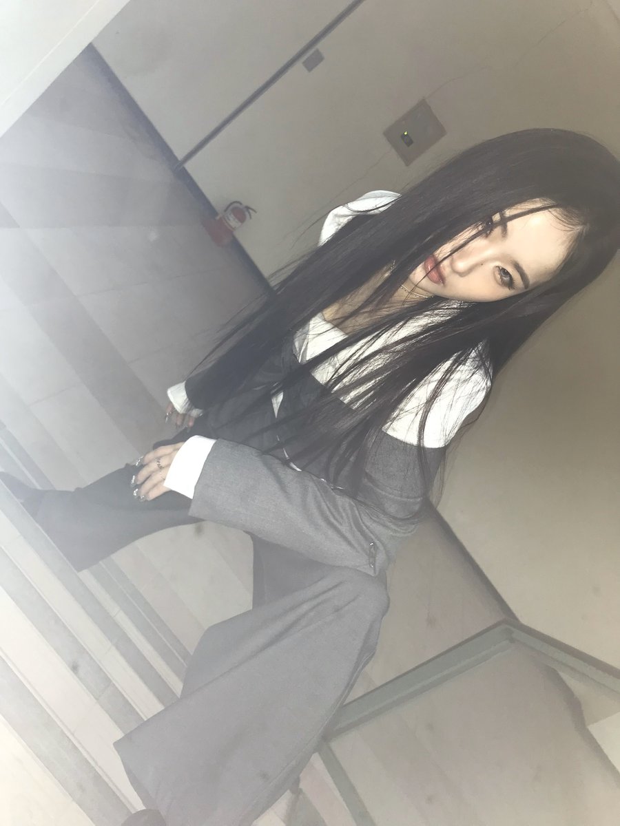 H//PE Princess 하입프린세스 tweet media