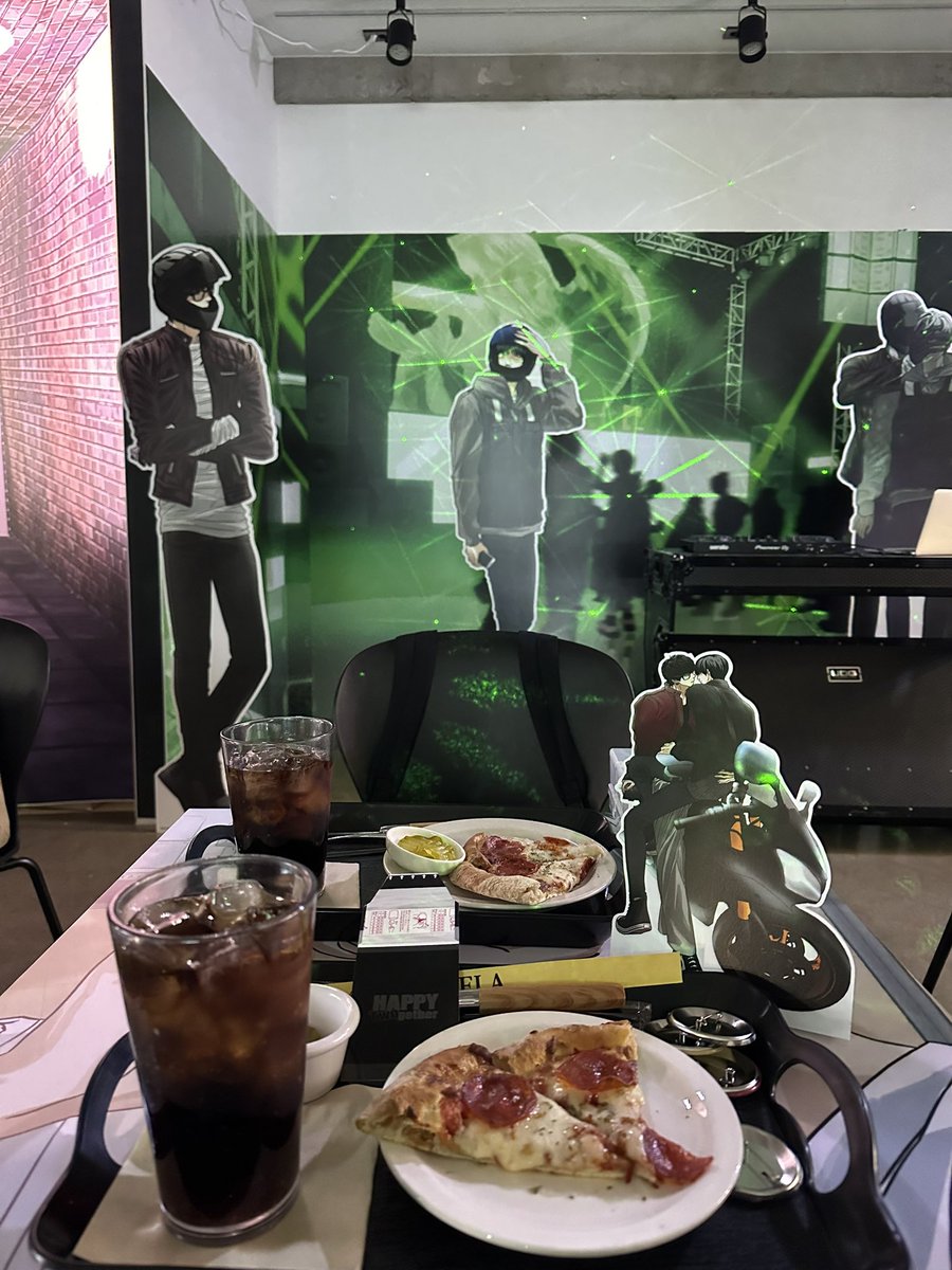 보라😈 tweet media