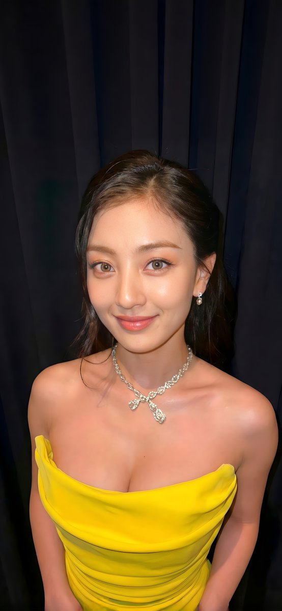 ForeverTwiceOT9's tweet photo. Wednesday Jihyo. Part 2

FULL SCREEN WALLPAPERS.

Go to my Google drive and download 80000 HD Twice photos for free.

#TWICE #트와이스 #ONCE #원스 #OT9
#지효 #ジヒョ #JIHYO #志效 https://t.co/WWg85cFJ8F