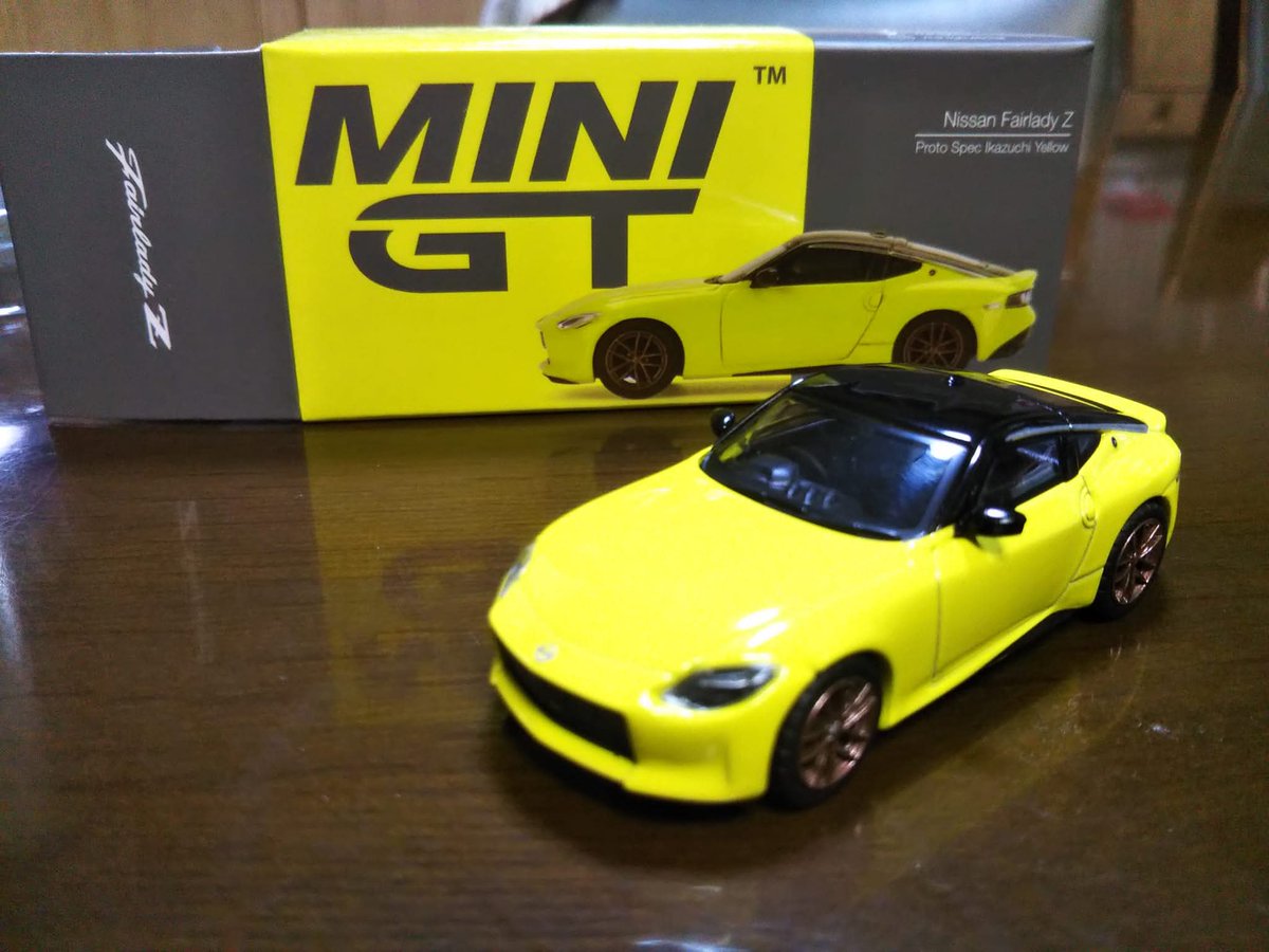 1/64 改326power日産 フェアレディZ 関村 ミニカー 1/64 改326power日産 フェアレディZ 関村 ミニカー 【公式通販】