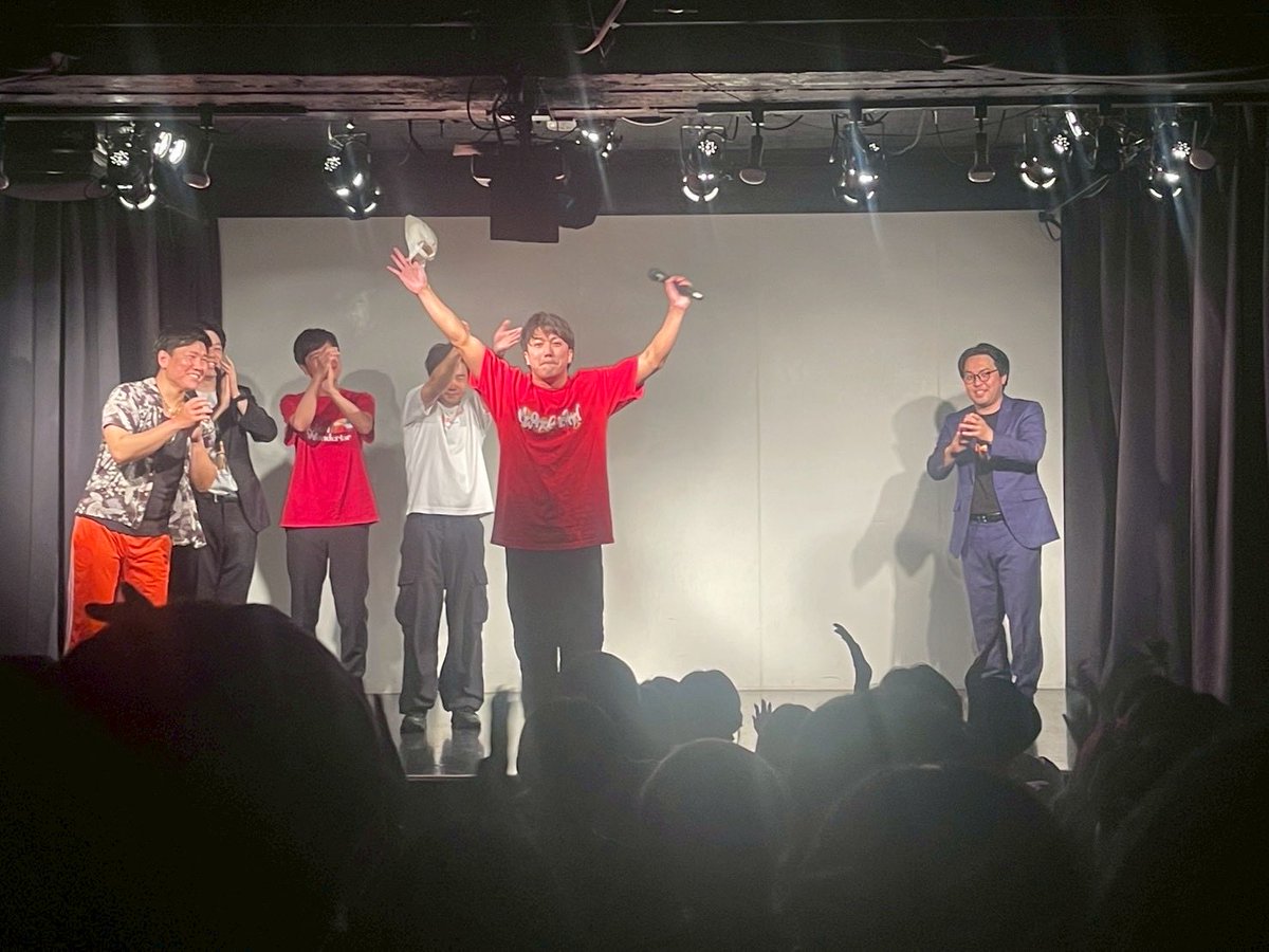 anan_hyperdry's tweet photo. ムカイ大ワンダーランドありがとうございました！モリモリコンテンツ大盛り上がりで大成功でした！ヤンキーエクササイズで全身筋肉痛になりました！ https://t.co/0ecuxkCqdi