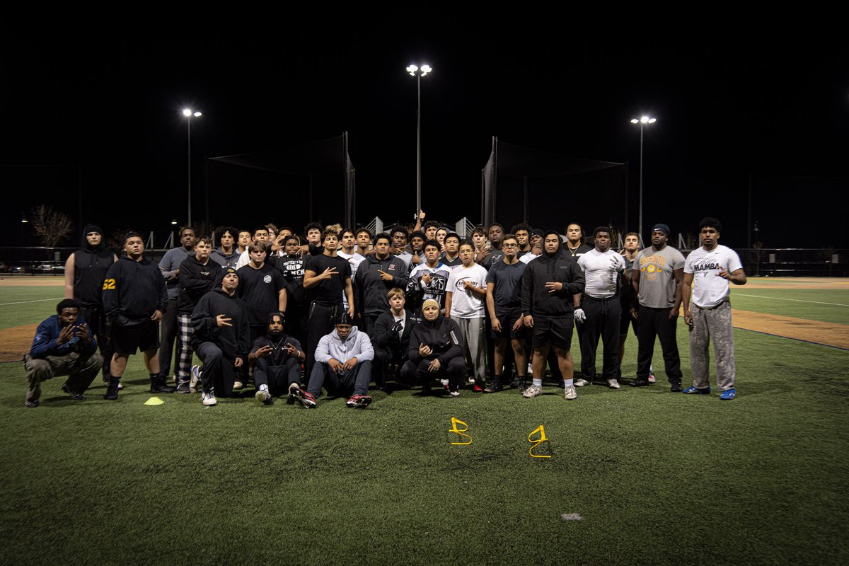 DlineDojo's tweet photo. Beyond grateful for my kids and fellow coaches who make my job possible❗️ As the 2026 offseason comes to an end, here are some highlights from this spring❗️ https://t.co/wnBUJ8U98c