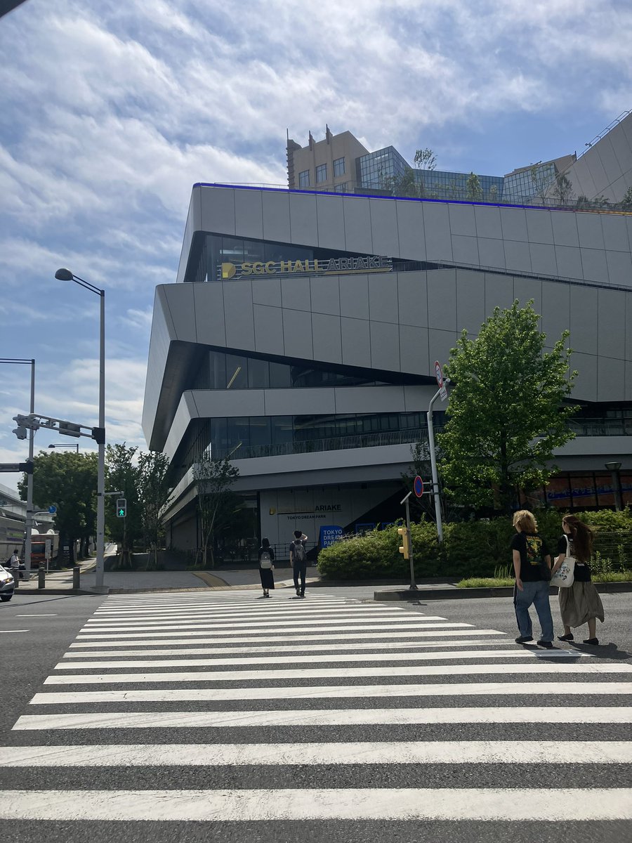 さややん tweet media