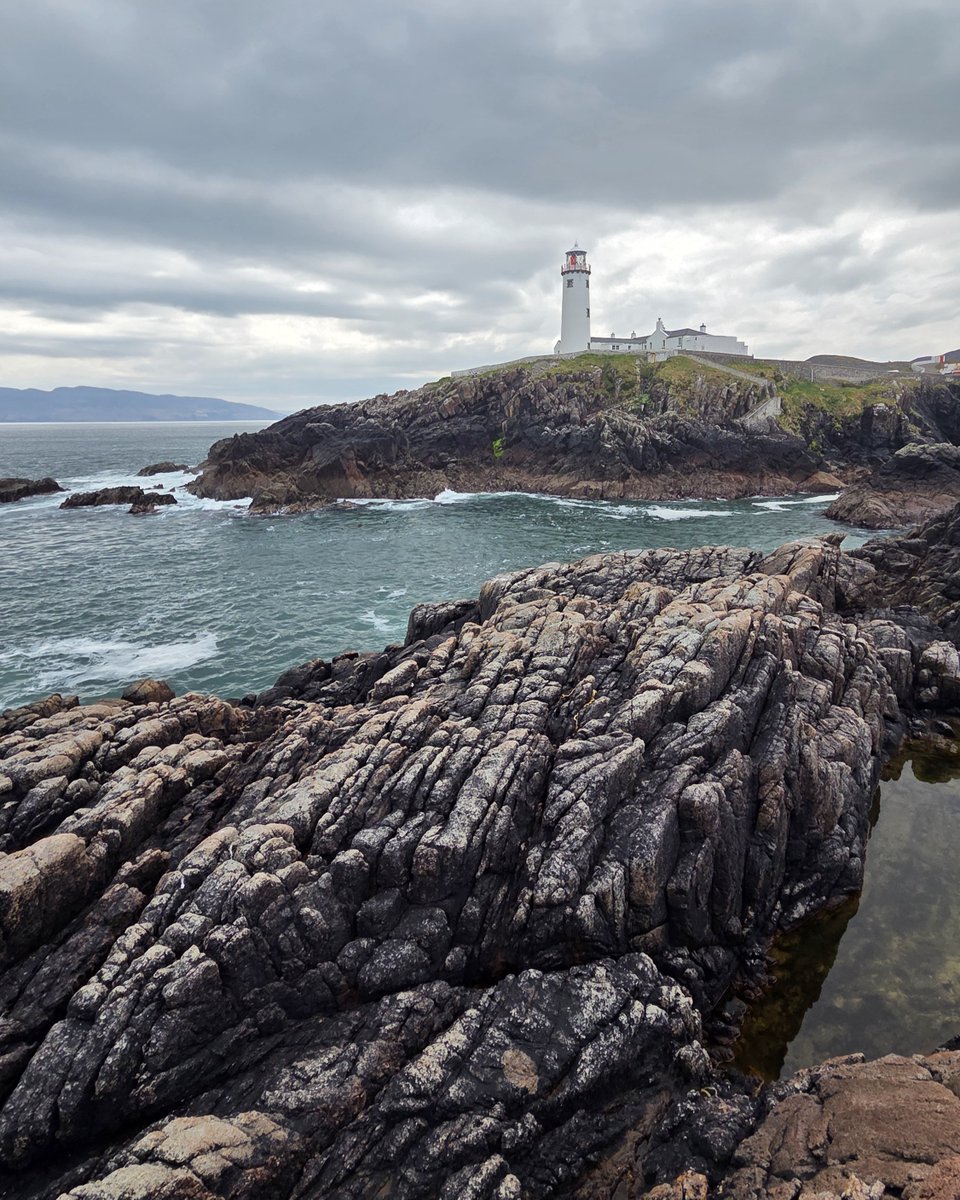 Inish View tweet media