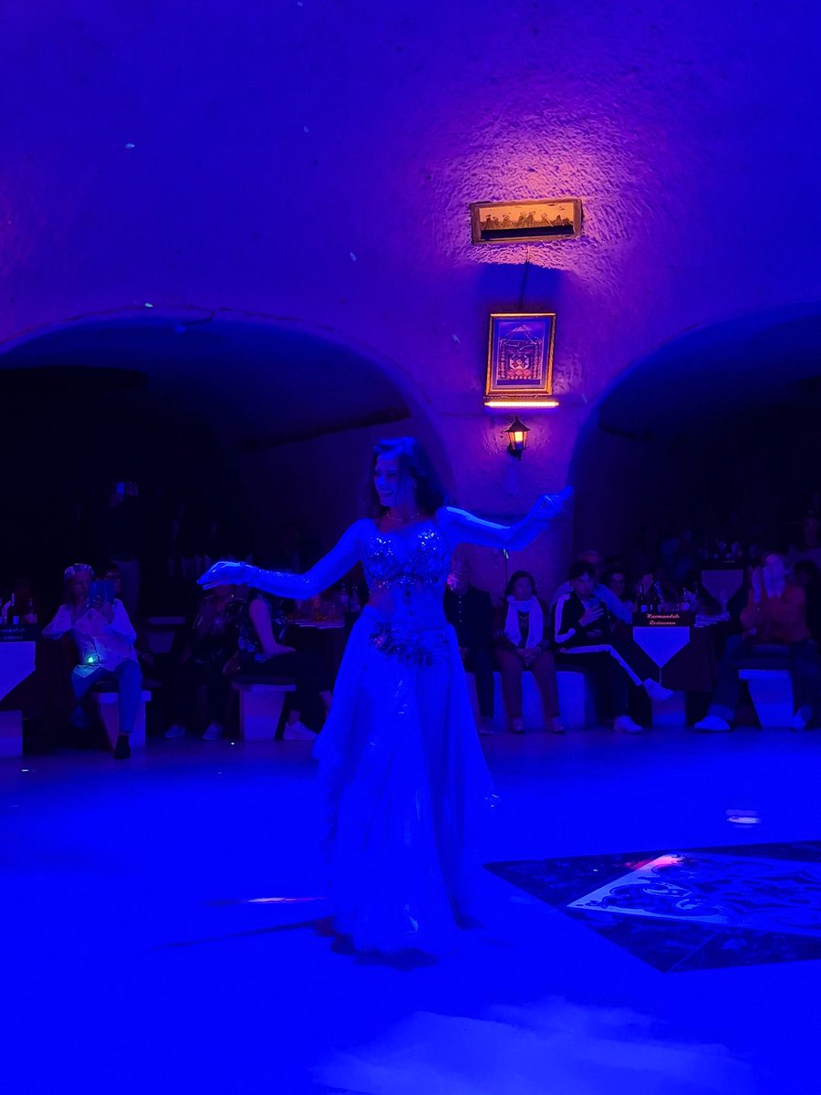 allaboutturkey's tweet photo. Belly #dance in #Cappadocia #Turkey 

https://t.co/iA63TofoMv https://t.co/ky7rrBK23T
