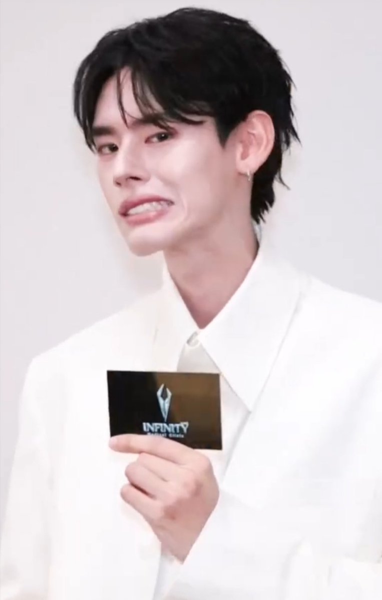 𐙚 แมวดำตาแป๋วว ≽^•⩊•^≼ 🐈⬛ 𝙽𝙰𝚁𝙰𝙽𝚅𝙸𝙺(เน่) tweet media