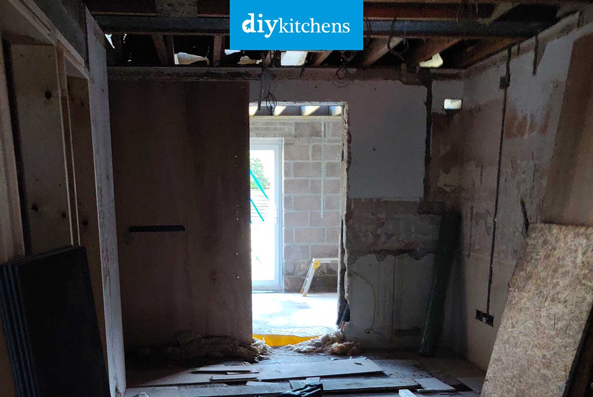 DIY Kitchens tweet media