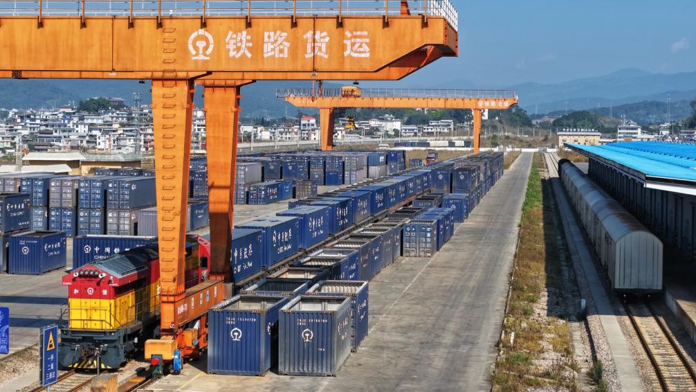 People's Daily, China tweet media